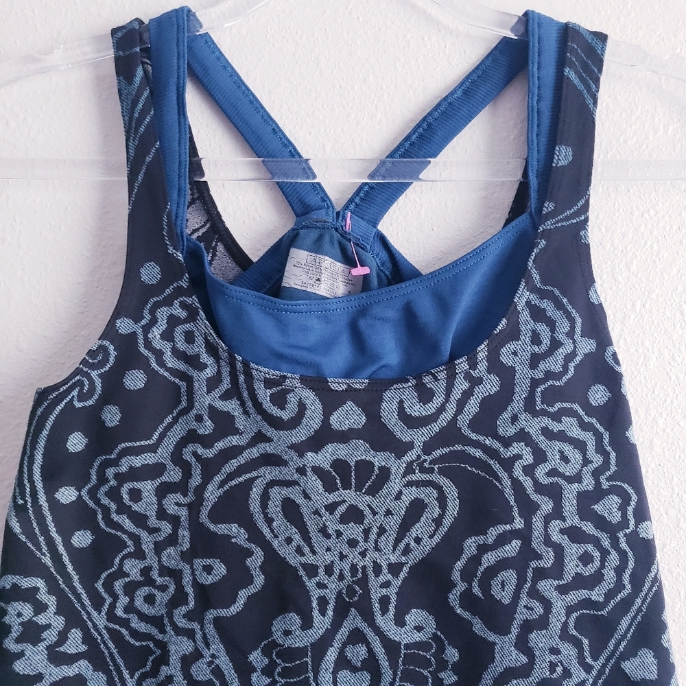 Athleta Racerback Built in Bra Athletic Sports Tank Top - Picture 2 of 6